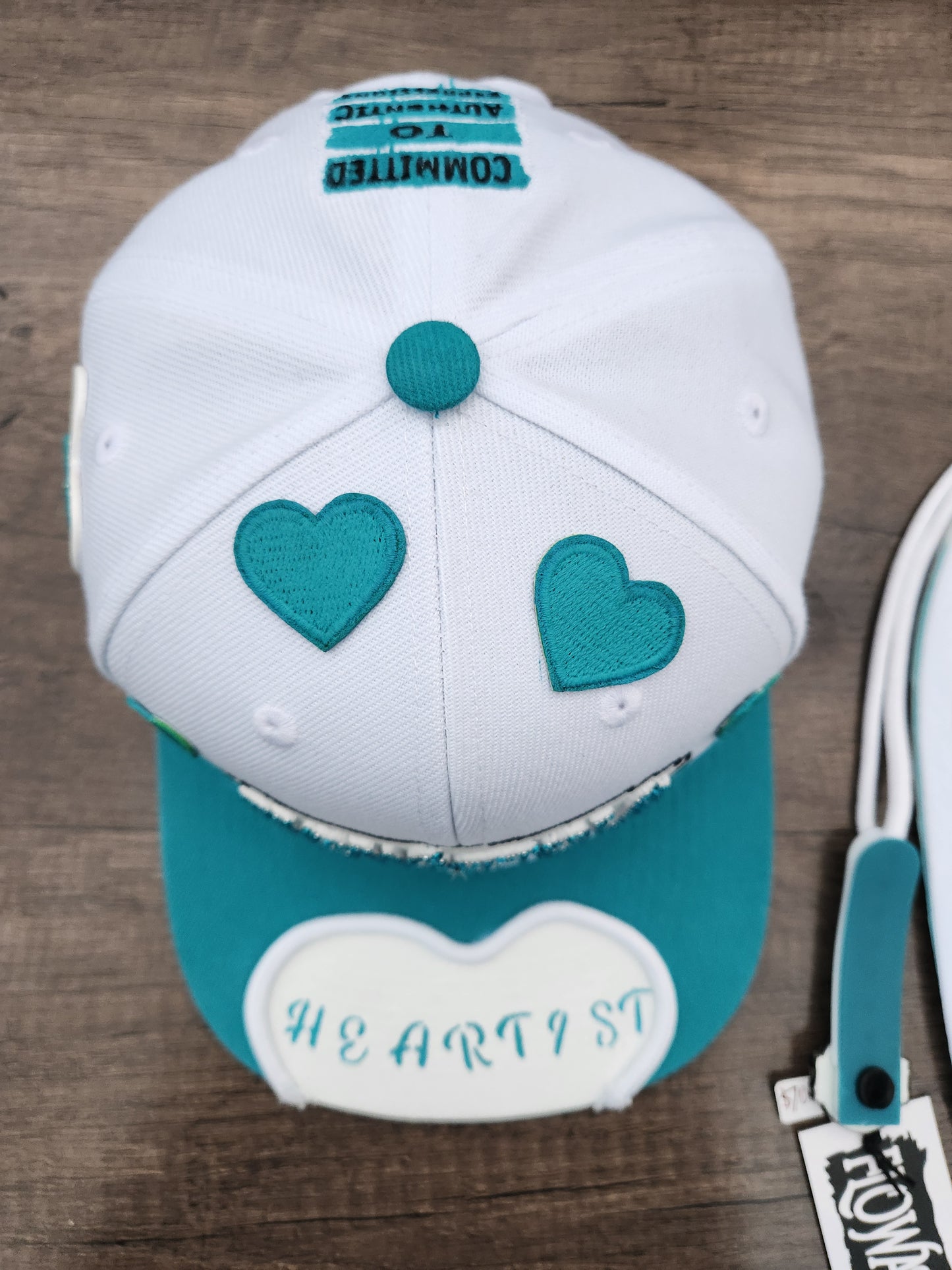 đ Flowatious⢠âHeartistâ Snapback â For Those Who Paint Life with Love