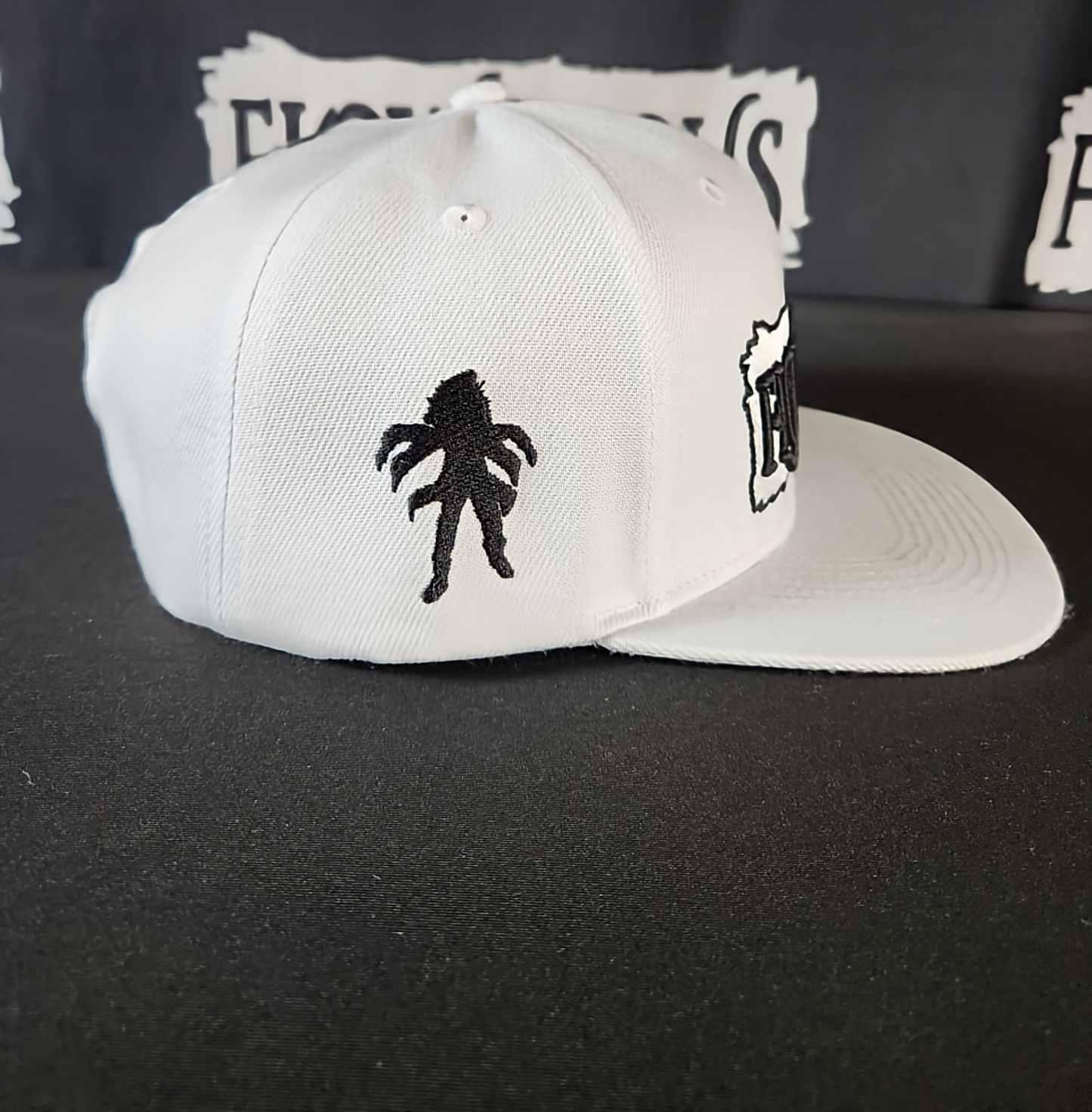 Flowatious™ White Flame Snapback