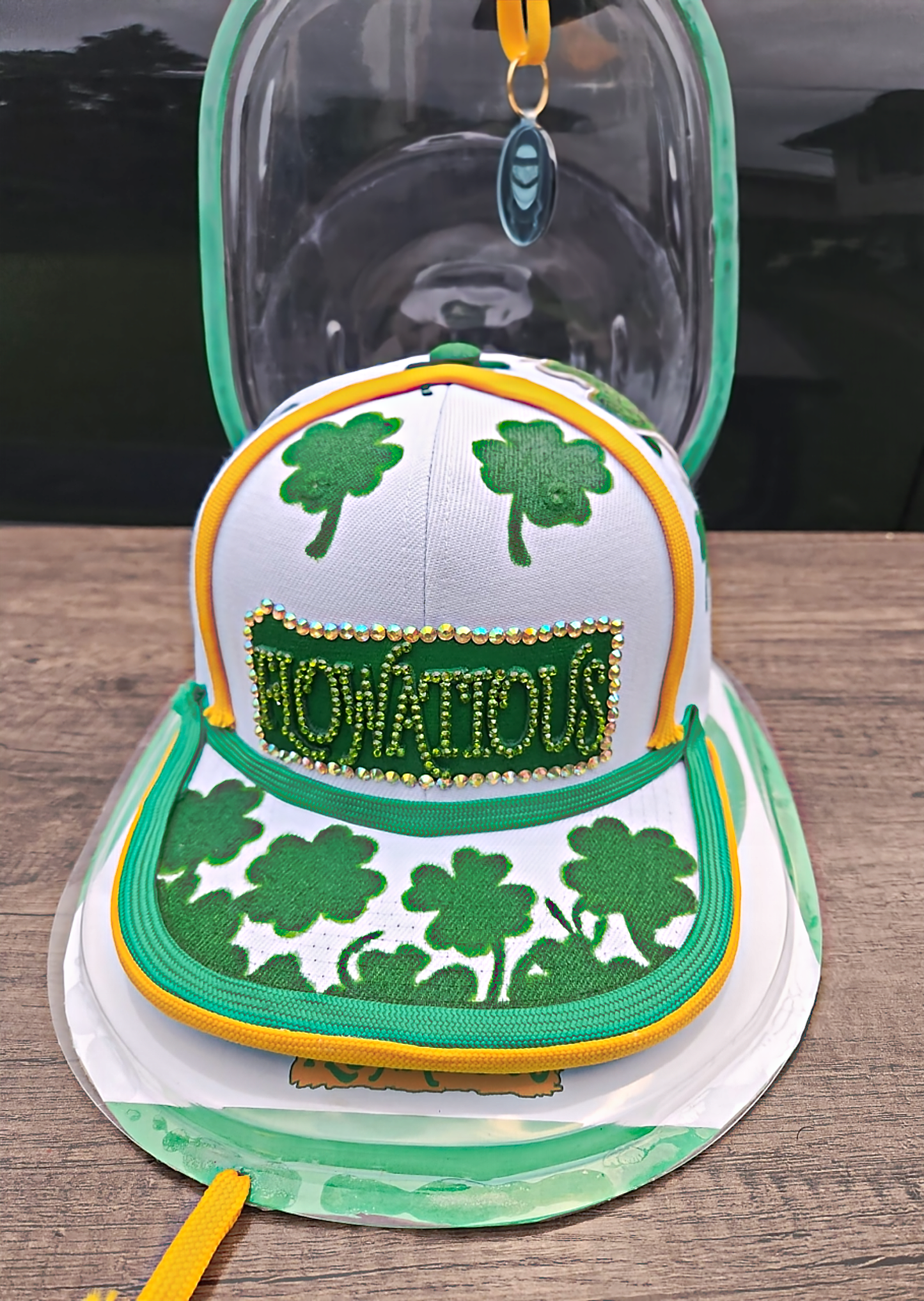 Flowatious™ Fortune: Rhythm of the Clover Crown